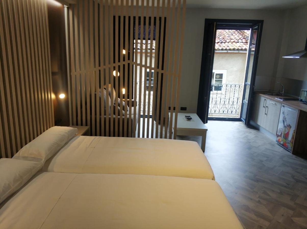 Turisticos Y Vella Apartment *